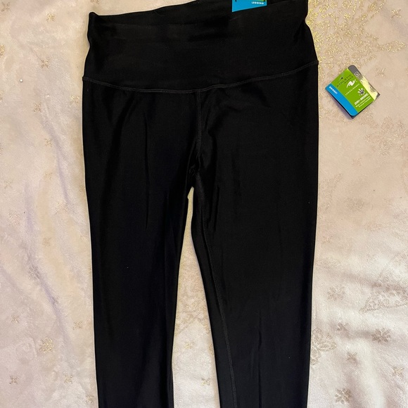 Black athletic works leggings, Size small, Brand new with tags - Picture 2 of 5